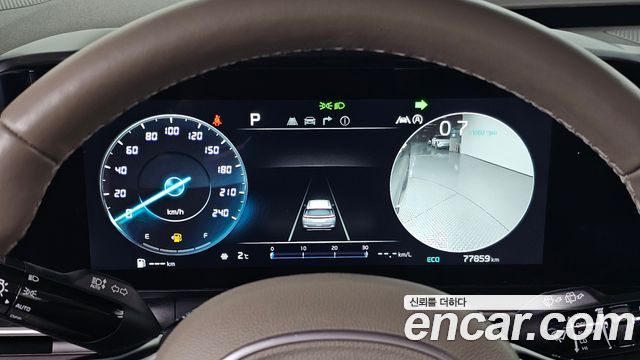 Kia Canival 2023 — photo 8
