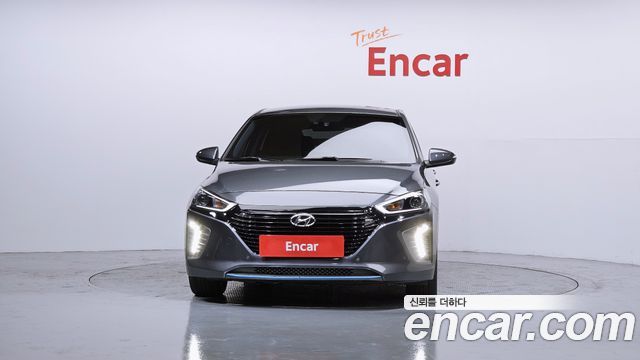 Hyundai Ioniq 2016 — photo 3