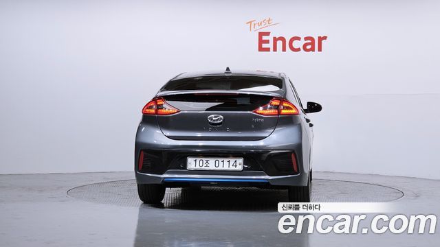 Hyundai Ioniq 2016 — photo 4