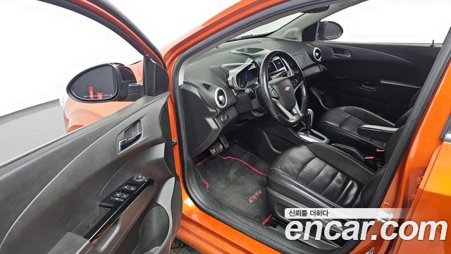 Chevrolet Korea Aveo 2015 — photo 10