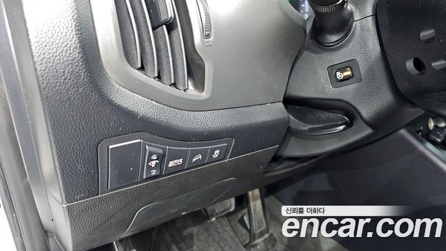 Kia Sportage 2012 — photo 13