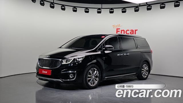 Kia Canival 2017 — photo 1