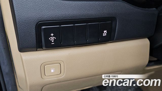 Kia Canival 2017 — photo 14