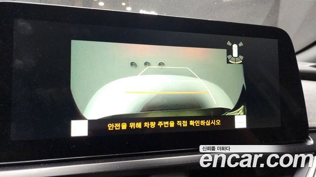 Lexus UX 2024 — photo 15