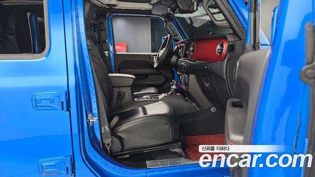Jeep Gladiator 2021 — photo 11