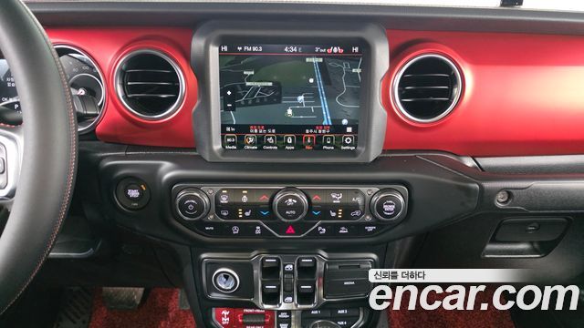 Jeep Gladiator 2021 — photo 14