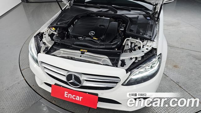 Mercedes-Benz C-Class 2020 — photo 6