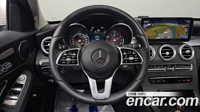 Mercedes-Benz C-Class 2020 — photo 15