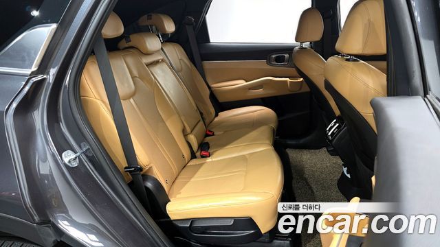 Kia Sorento 2022 — photo 12