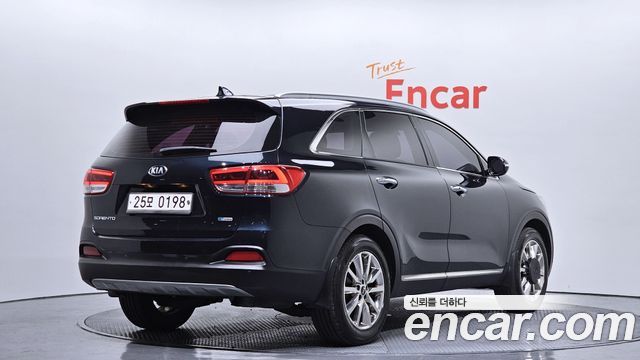 Kia Sorento 2017 — photo 2
