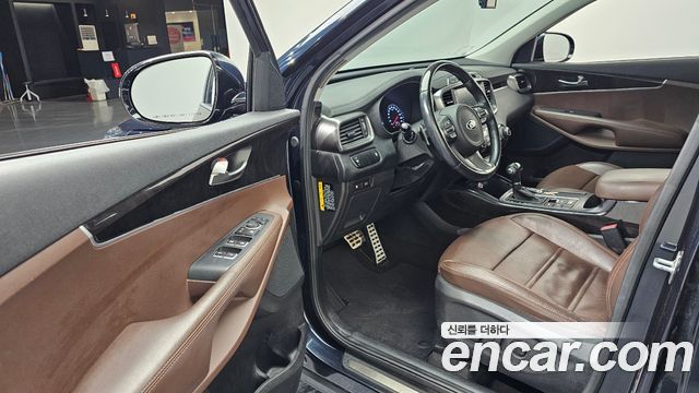 Kia Sorento 2017 — photo 11