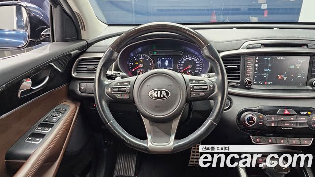 Kia Sorento 2017 — photo 13
