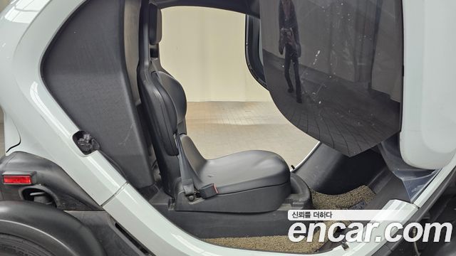 Renault Korea Twizy 2019 — photo 10