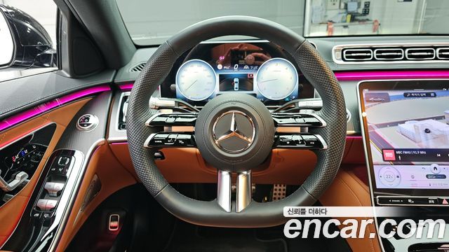 Mercedes-Benz S-Class 2023 — photo 13