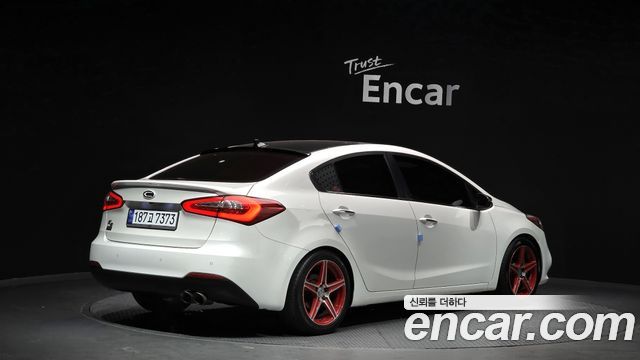 Kia K3 2014 — photo 2