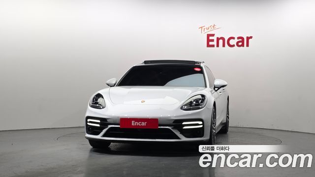 Porsche Panamera 2023 — photo 3