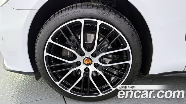 Porsche Panamera 2023 — photo 5