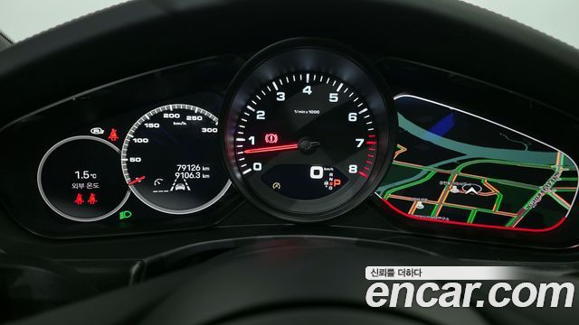 Porsche Panamera 2023 — photo 8