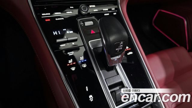 Porsche Panamera 2023 — photo 9