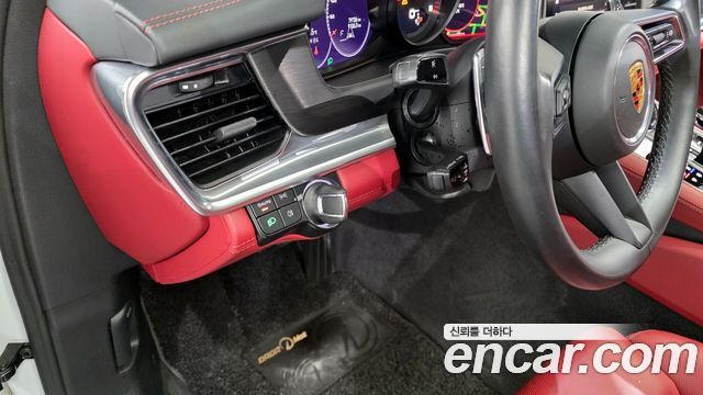 Porsche Panamera 2023 — photo 15