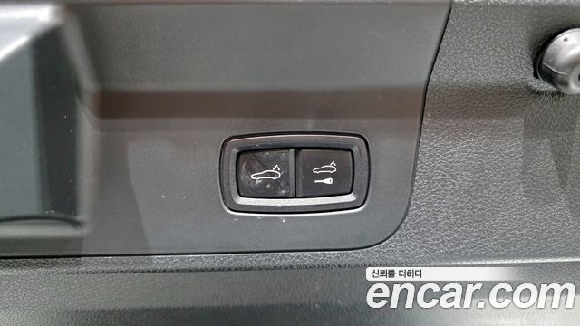 Porsche Panamera 2023 — photo 19