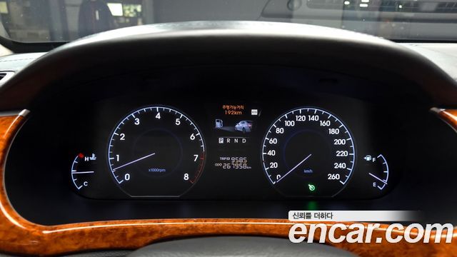 Hyundai Equus 2012 — photo 8