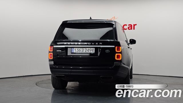 Land Rover Range Rover 2018 — photo 4