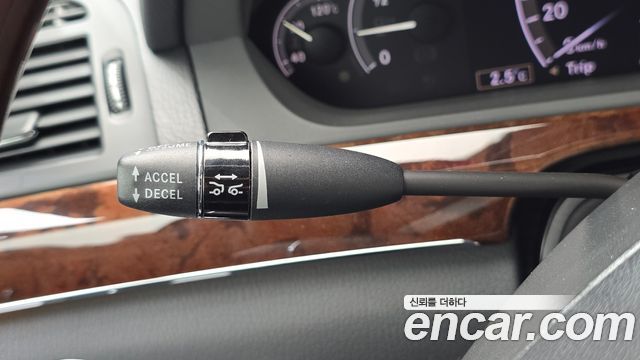 Mercedes-Benz S-Class 2007 — photo 16