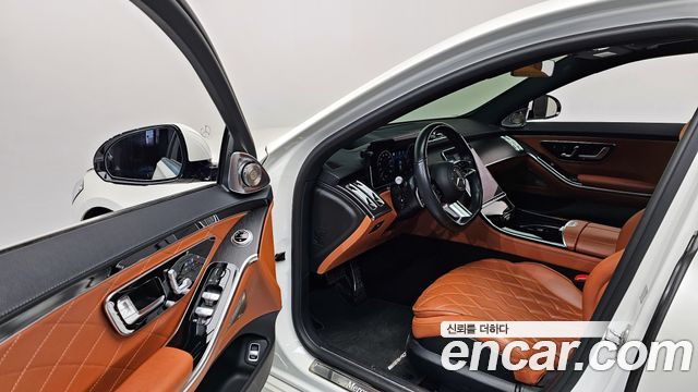 Mercedes-Benz S-Class 2022 — photo 11