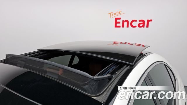 Mercedes-Benz S-Class 2022 — photo 19