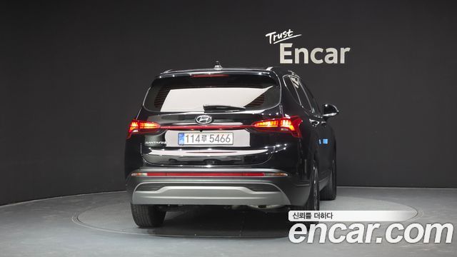 Hyundai Santafe 2023 — photo 4