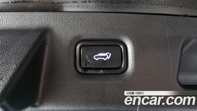 Hyundai Santafe 2023 — photo 20