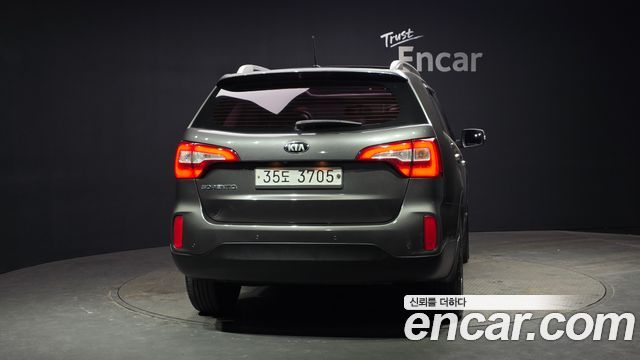 Kia Sorento 2013 — photo 4