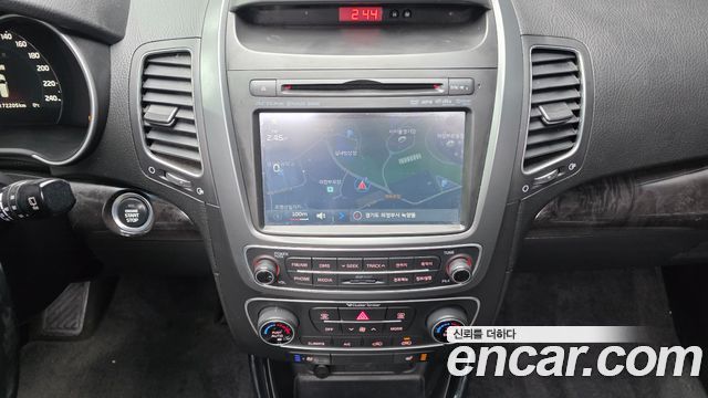 Kia Sorento 2013 — photo 14