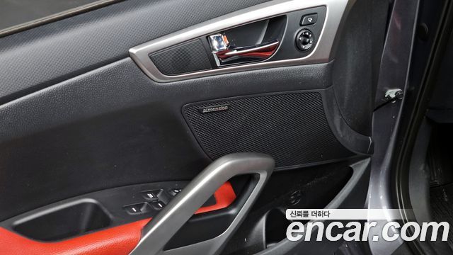 Hyundai Veloster 2012 — photo 19