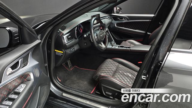 Genesis G70 2018 — photo 11
