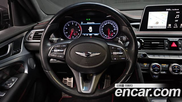 Genesis G70 2018 — photo 13
