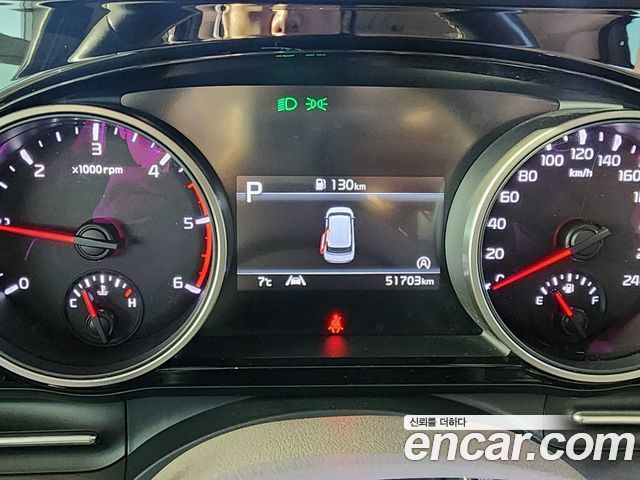 Kia Canival 2021 — photo 8