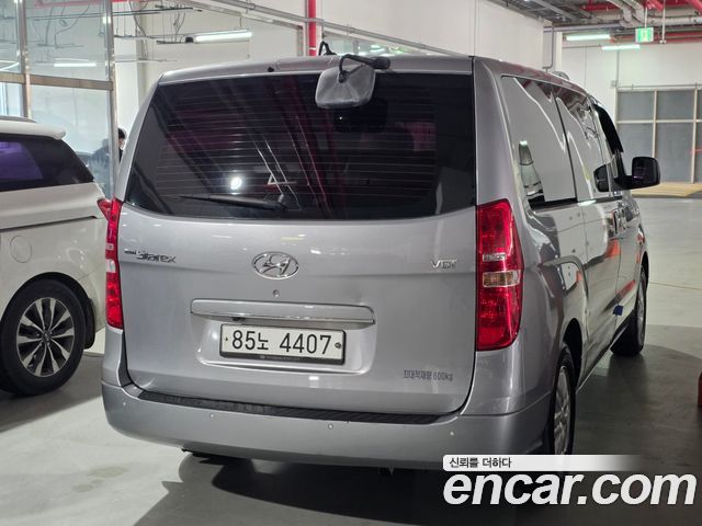 Hyundai Starex 2017 — photo 4