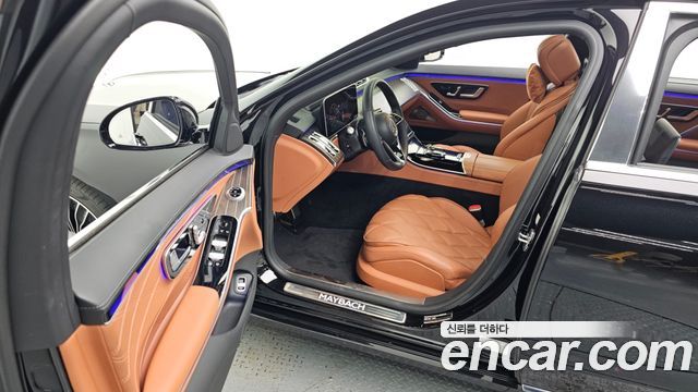 Mercedes-Benz S-Class 2022 — photo 10