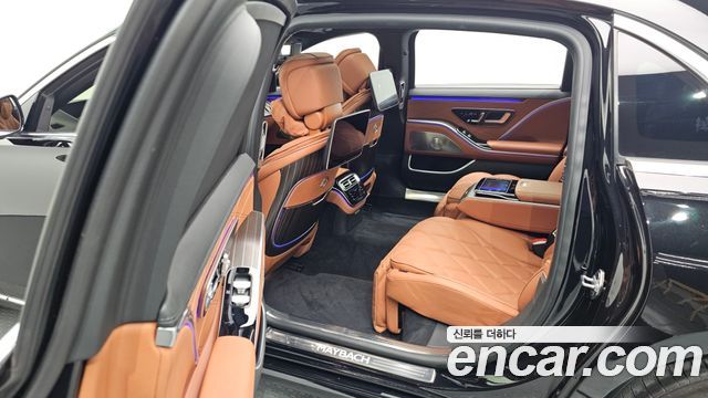 Mercedes-Benz S-Class 2022 — photo 13