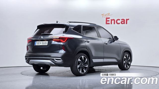 Kia Seltos 2022 — photo 2