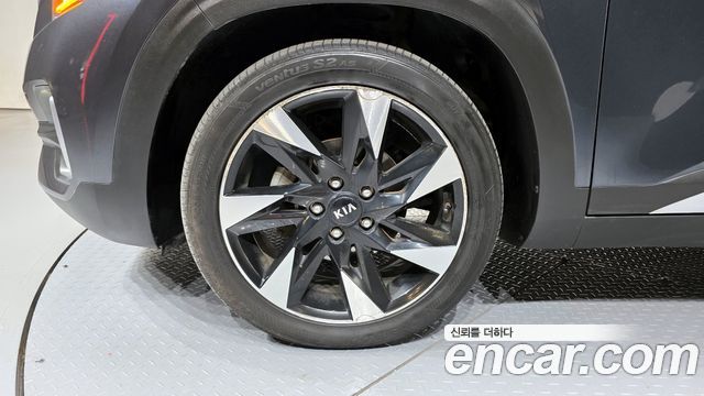 Kia Seltos 2022 — photo 5