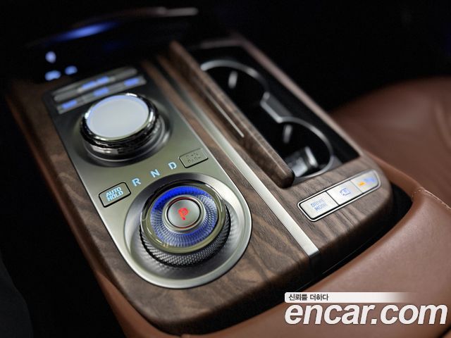 Genesis G80 2023 — photo 12