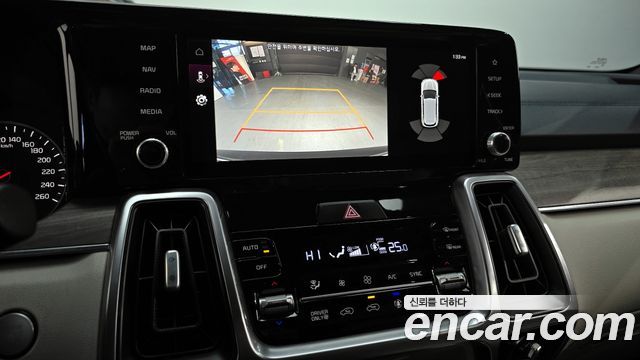 Kia Sorento 2022 — photo 15
