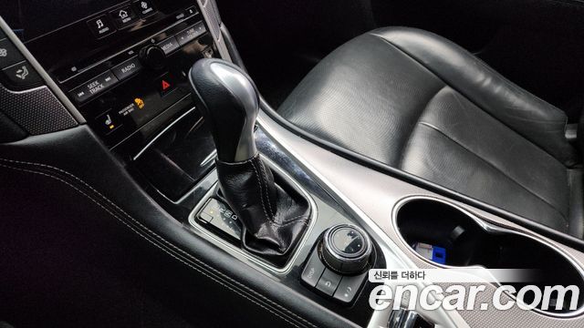 Infiniti Q50 2015 — photo 9
