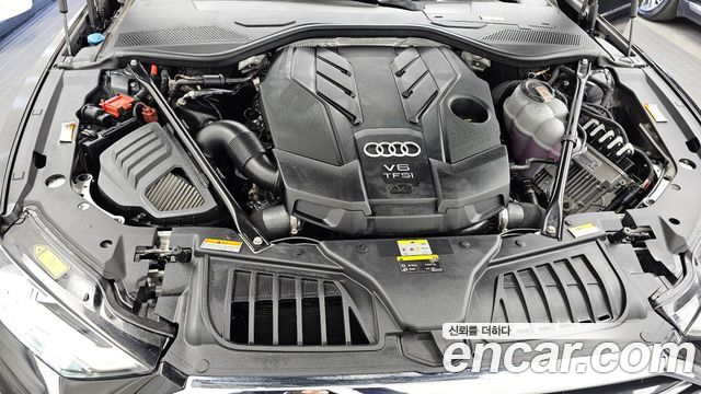Audi A8 2021 — photo 6
