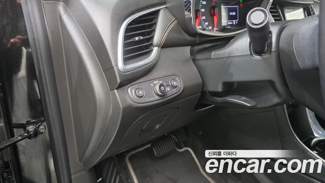 Chevrolet Korea Trax 2019 — photo 15