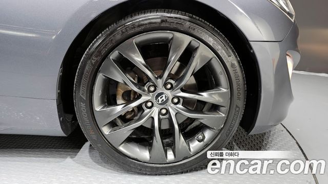 Hyundai Genesis 2015 — photo 5