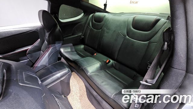 Hyundai Genesis 2015 — photo 11